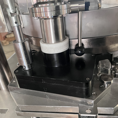 35 estaciones D/B que equipa la máquina rotatoria de la prensa de la tableta con el alimentador de la fuerza proveedor